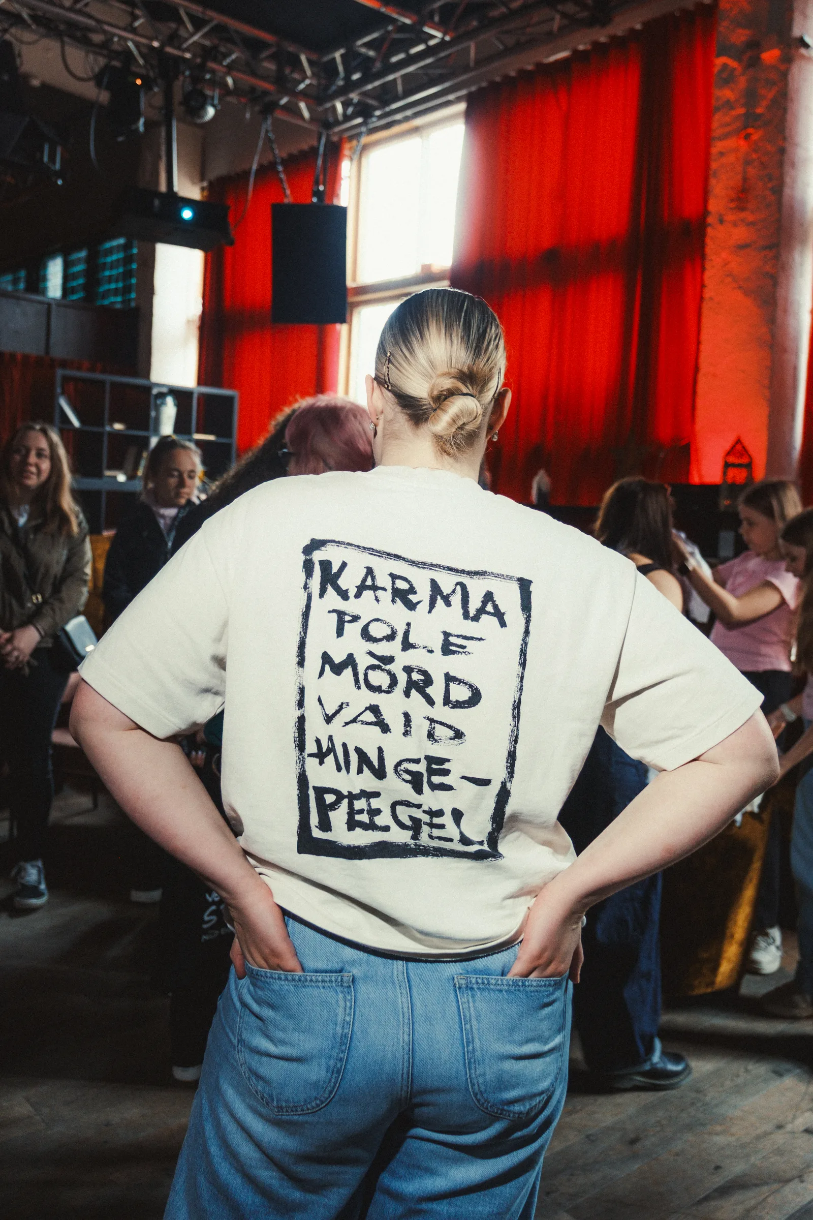 T-särk "KARMA"